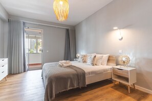 1 bedroom, iron/ironing board, travel cot, free WiFi - Lido Edge View by Atlantic Holiday (Funchal)