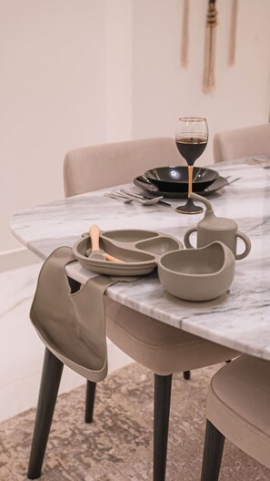Dining - Sleeps 10+ |GameRoom| 45min Pyramids|20Min Airport (Al Shorouk City)