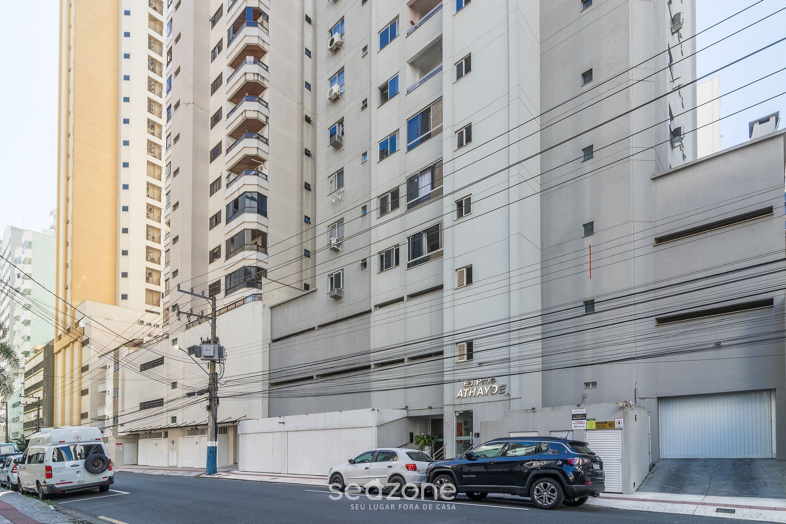 Basic Apartment | Exterior