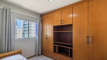 Basic Apartment | 2 bedrooms, free WiFi