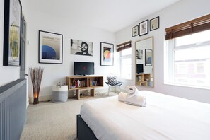 2 slaapkamers, een strijkplank/strijkijzer, wifi, beddengoed
