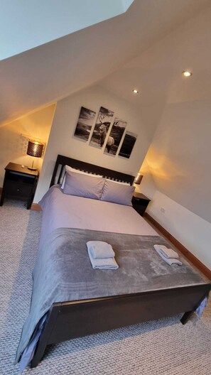 Bügeleisen/Bügelbrett, WLAN, Bettwäsche