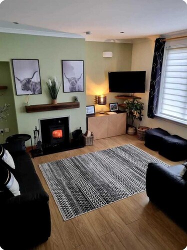 A Spacious 3-Bedroom Retreat at the Gateway to the Highlands