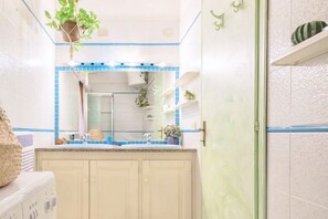 Bathroom - Baia Apartments Trilo 5 C11/A1 (Marinella)