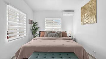 Deluxe Apartment | Free WiFi