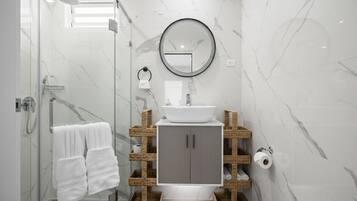 Căn hộ Deluxe | Phòng tắm