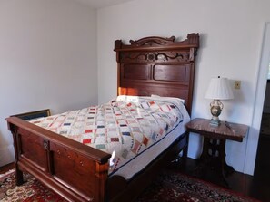 Ferros/tábuas de passar roupa, Wi-Fi, roupa de cama