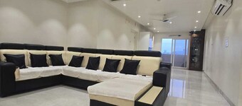 Enjoyable 2-bedroom apartment with AC and stylish in vibrant Hyderabad