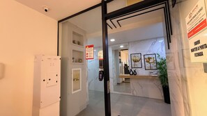 Lobby - Apartment in Itajaí - Comfortable, Practical, Strategic Location (Itajaí)