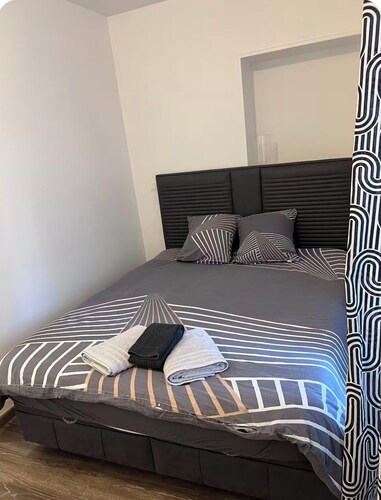 Apartment F2 downtown