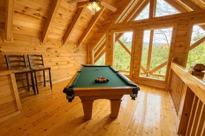Games room - Sweet Dreams - Luxurious Log Cabin in Prime Location Sherwood Forest Resort (Pigeon Forge)