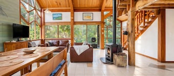 Enjoyable 4-bedroom house with AC in charming Yallingup