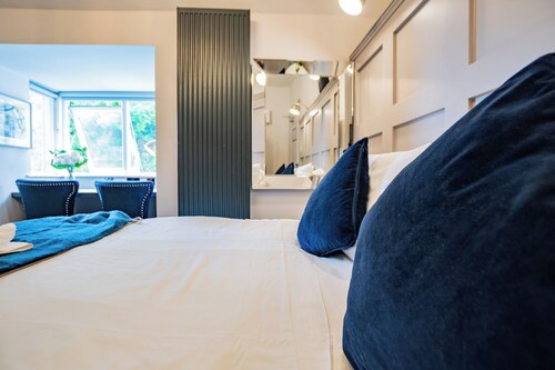 Modern Studio by Howth Marina