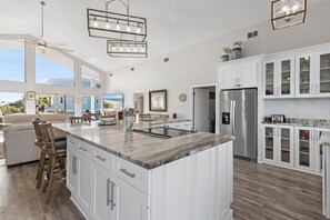 Casa, varias camas (Sea-Esta) | Cocina privada