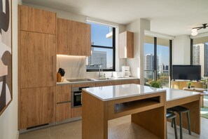 Private kitchen - Crosby Miami WTC 2BR/2BA Metro Nook #1014 (Miami)