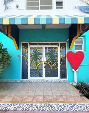Exterior - MB Playa Hotel and Apartments (Miami Beach)