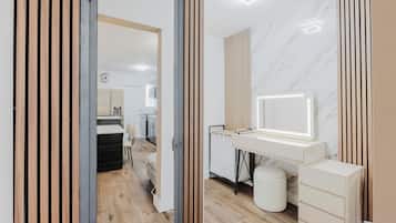Standard Apartment | Bathroom