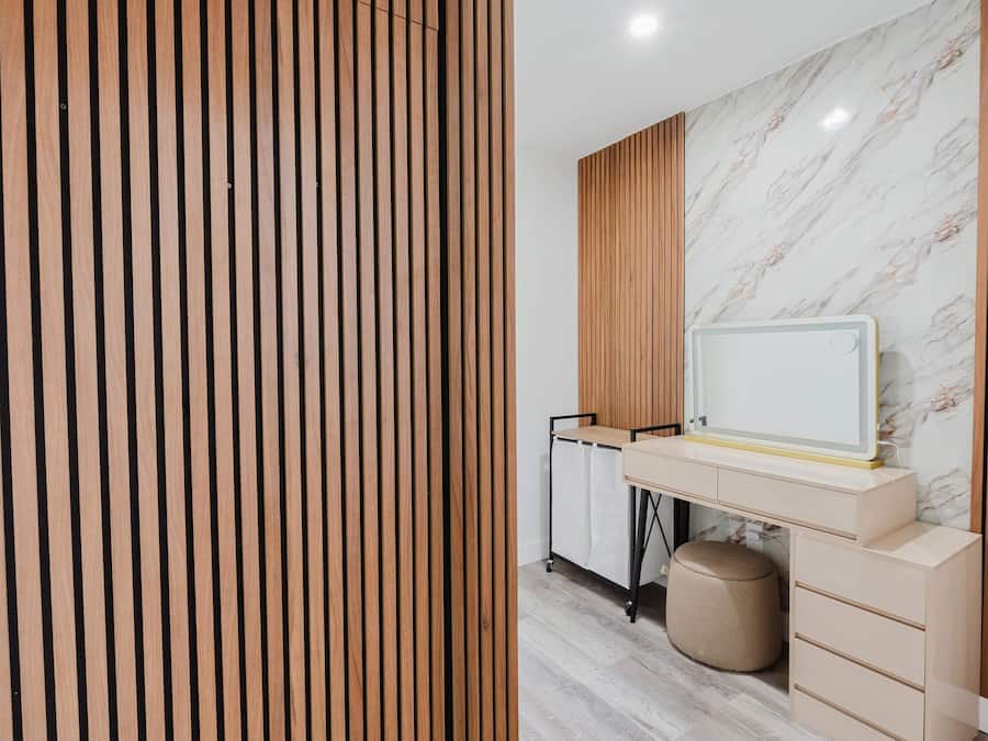 Standard Apartment, City View | Bathroom | Free toiletries, hair dryer, towels, soap