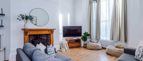 Fernseher, Arbeitsbereiche