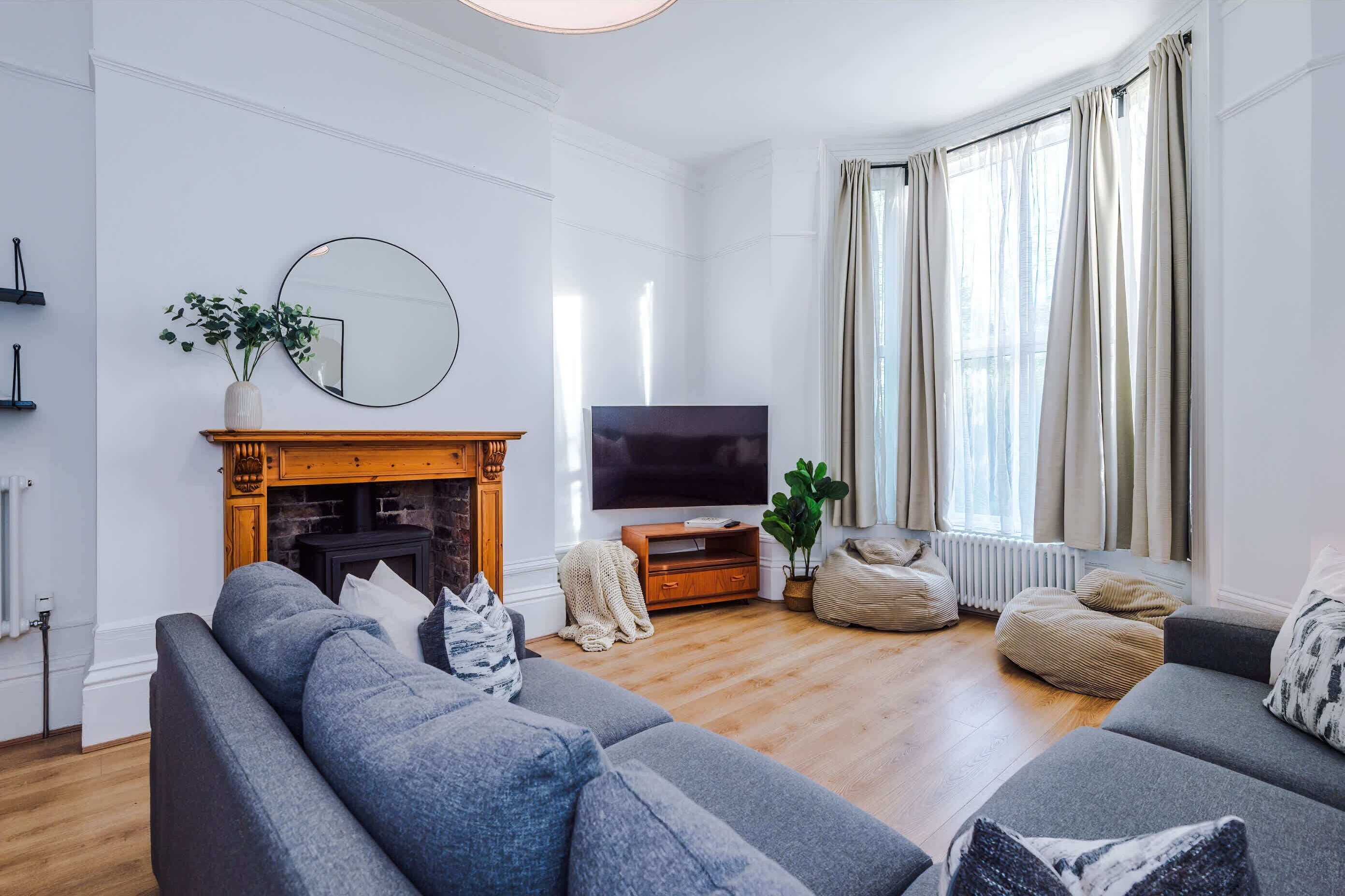 Fernseher, Arbeitsbereiche