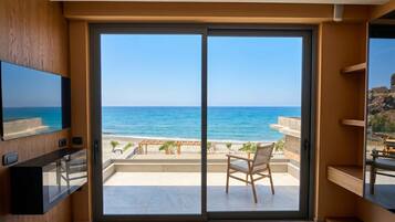 Deluxe Villa, 3 Bedrooms, Private Pool, Sea View | Interior