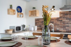Dining - Les Portes de la Forêt D' Orléans (Nevoy)