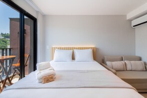 Studio, Smoking - Modern Studio in Lapa With Pool and gym R1205 (Nova Iguaçu)
