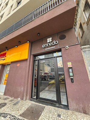 Studio, Smoking - Modern Studio in Lapa With Pool and gym R1205 (Nova Iguaçu)