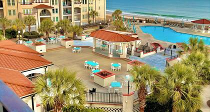 Charming oceanfront 2BR condo with gorgeous views in North Topsail Beach, NC