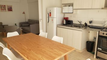 LÀgenhet Comfort - balkong | Eget kök | Stort kylskÄp, mikrovÄgsugn, ugn och kaffe- och tebryggare