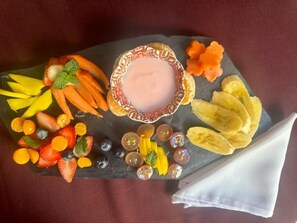 Thức ăn và đồ uống