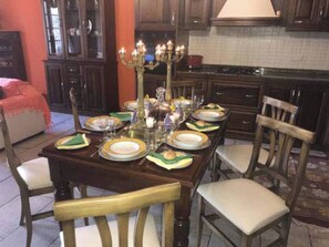 Dining - Ta manwel farmhouse (Nadur)
