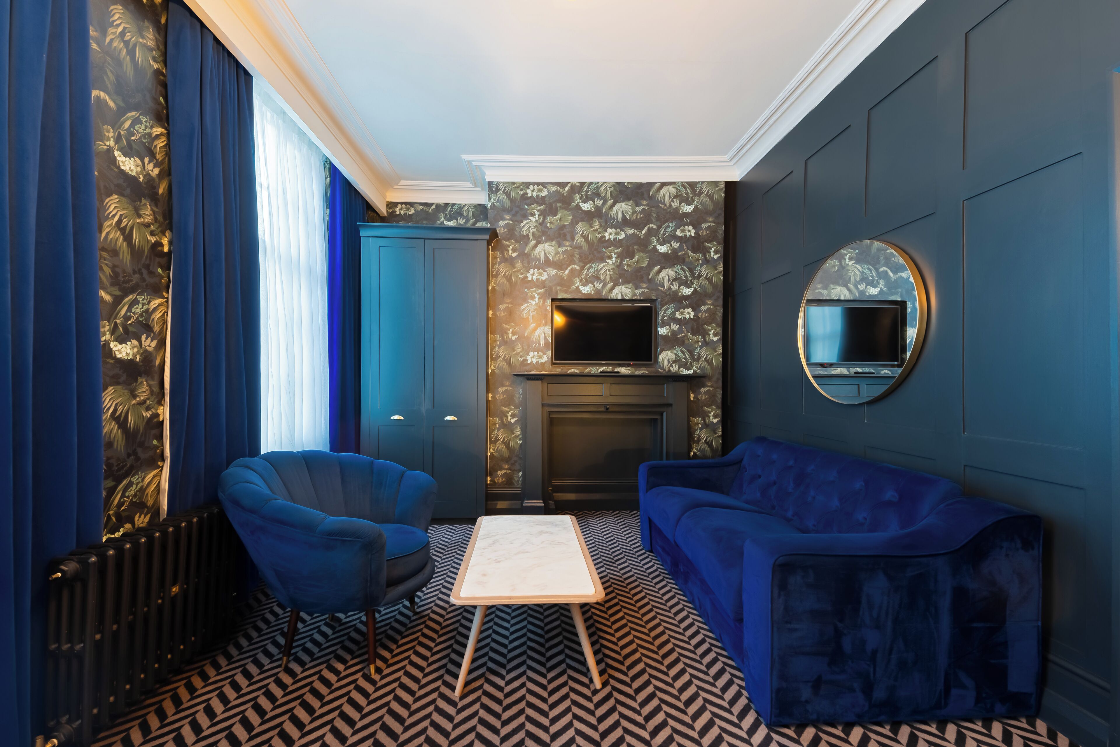 Deluxe Double or Twin Room | In-room safe, individually decorated, laptop workspace