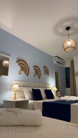 Habitación triple superior, vistas a la ciudad | Wifi gratis