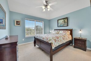 4 soverom, skrivebord, wi-fi og sengetøy