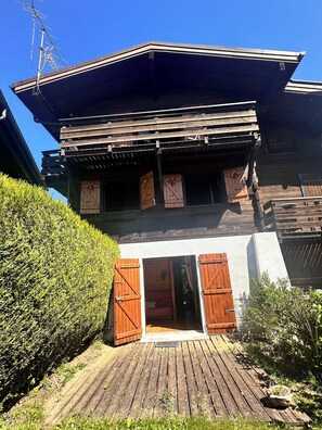 Esterni