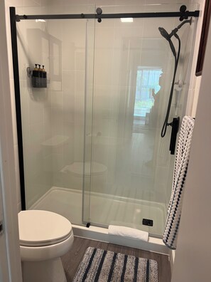 Shower, hair dryer, towels, soap - Oceanview Retreat at North Coast Village B107 (Oceanside)
