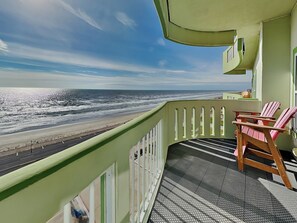 Condo (2 Bedrooms) | Front of property - Ocean Grove 805 - Sea Deuce (Galveston)