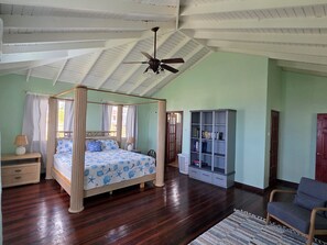 Room - Lovely 3 bed home with  bedroom AC in St. James, overlooking the Caribbean Sea (Saint James Parish)
