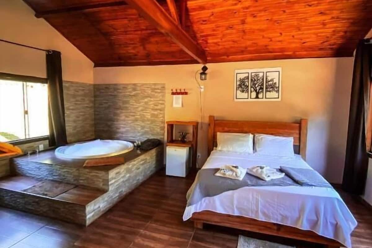 Chalet romántico, lanai, vista a la montaña | Wifi gratis