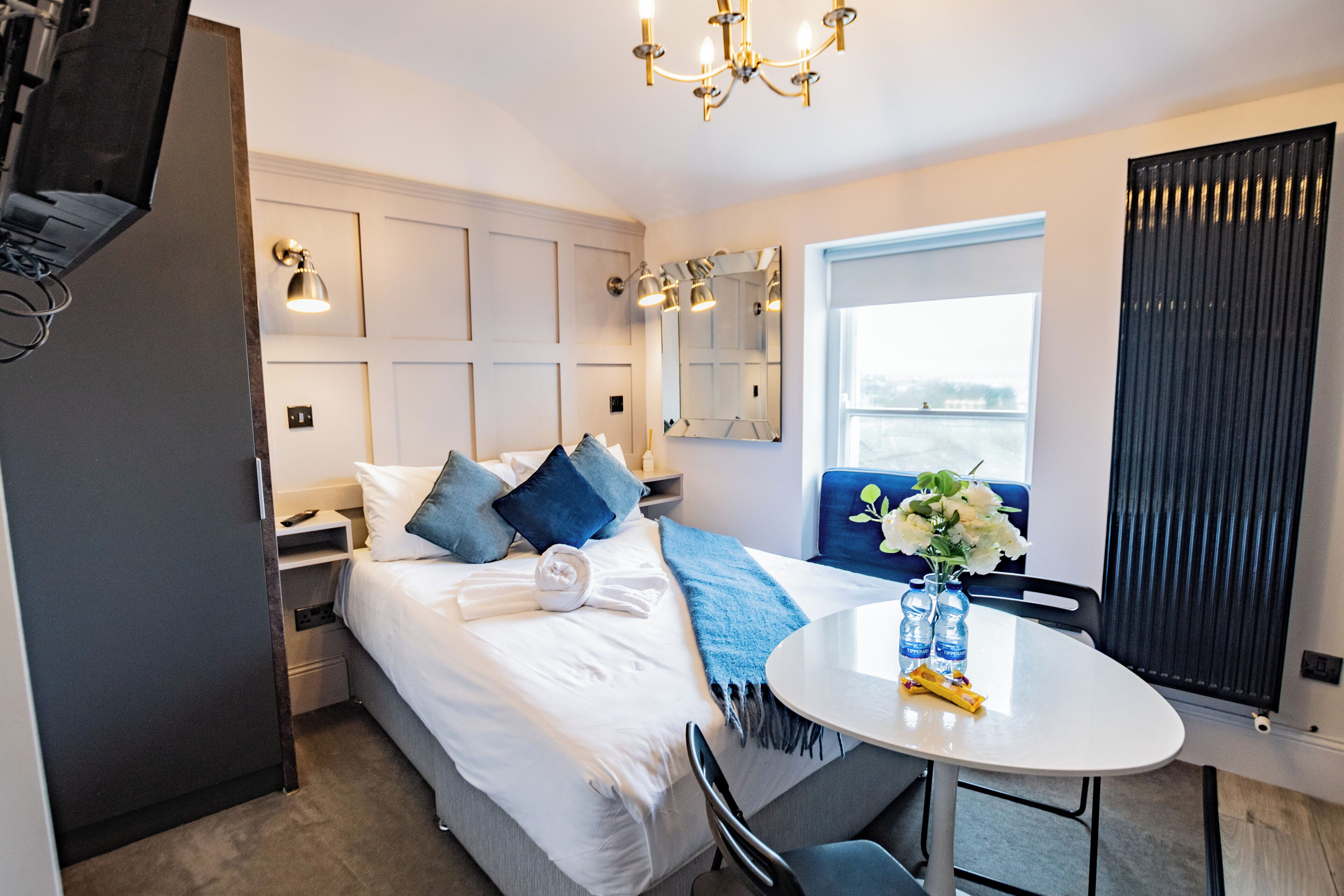 1 bedroom, iron/ironing board, Internet, bed sheets