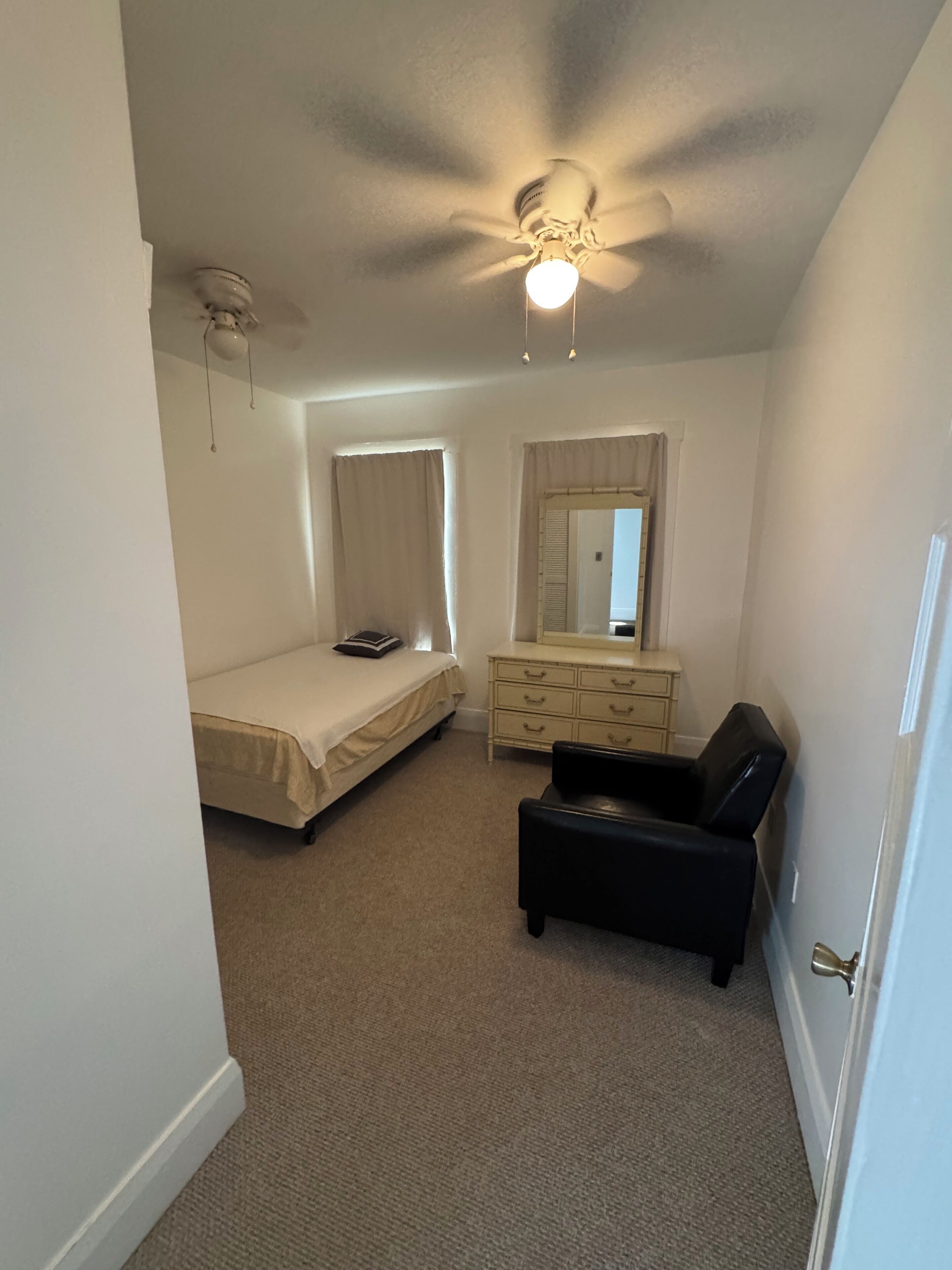 Internet, bed sheets