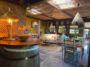 Interior - Finca vacation home La Orotava pool + garden + fruit and chickens (La Orotava)