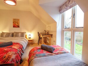 3 phòng ngủ, trang trí khác biệt 