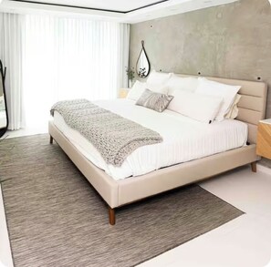 Bügeleisen/Bügelbrett, kostenloses WLAN, Bettwäsche