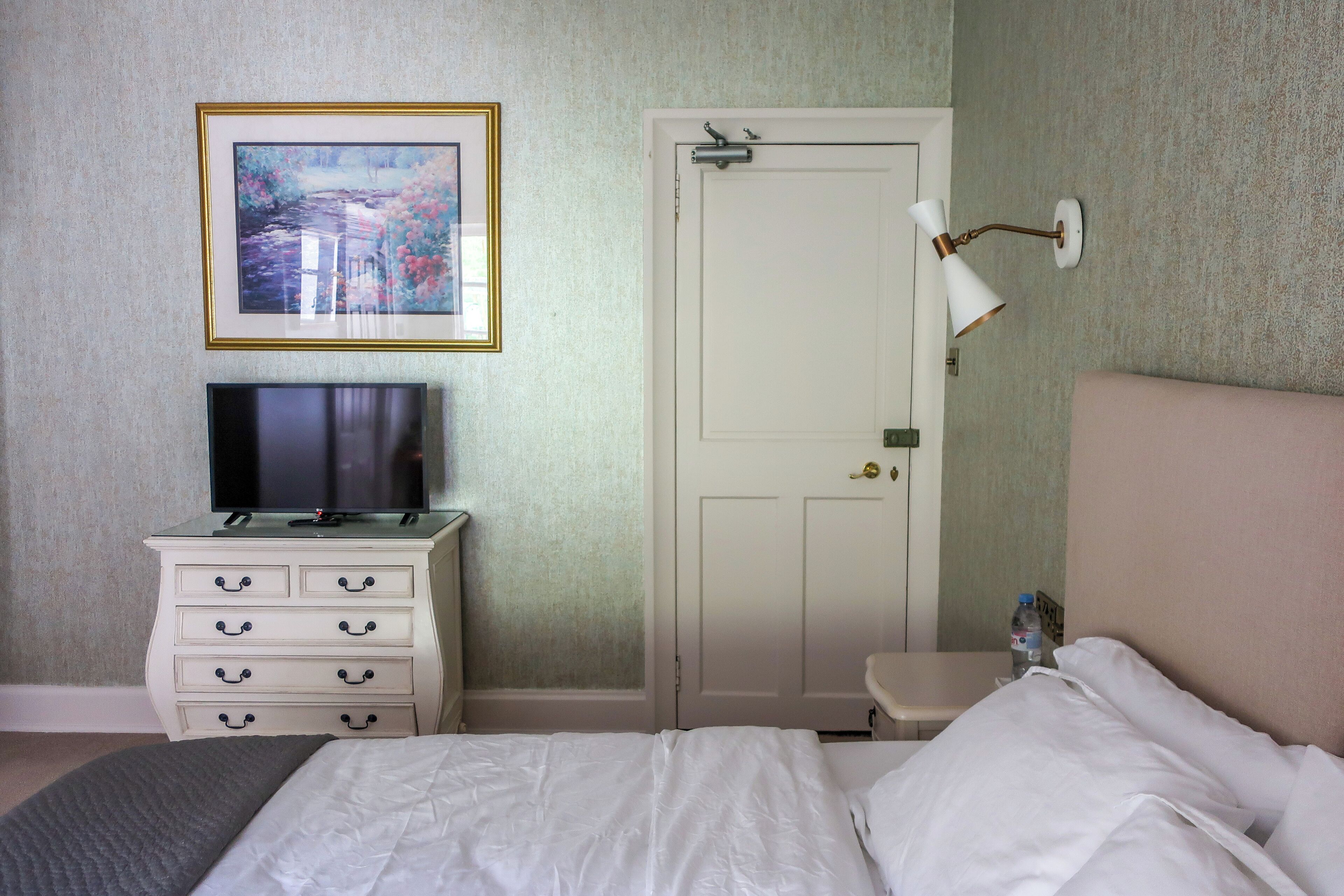 Standard Double Room, Garden View | Free WiFi