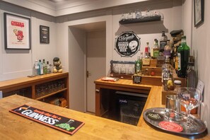 Bar (on property) - Windlestraw Guesthouse (Walkerburn)