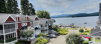 Condo Lac Archambault | Fireplace | beach access