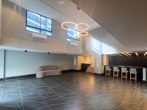 Lobby - Flat Premium Legacy Suites - Cabo Branco (João Pessoa)