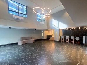 Lobby - Flat Gold Legacy Suites - Cabo Branco (João Pessoa)